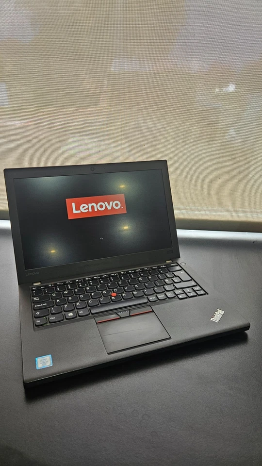 Lenovo ThinkPad X260 · i5-6300U · 8GB · 512GB, photo 3 of 5