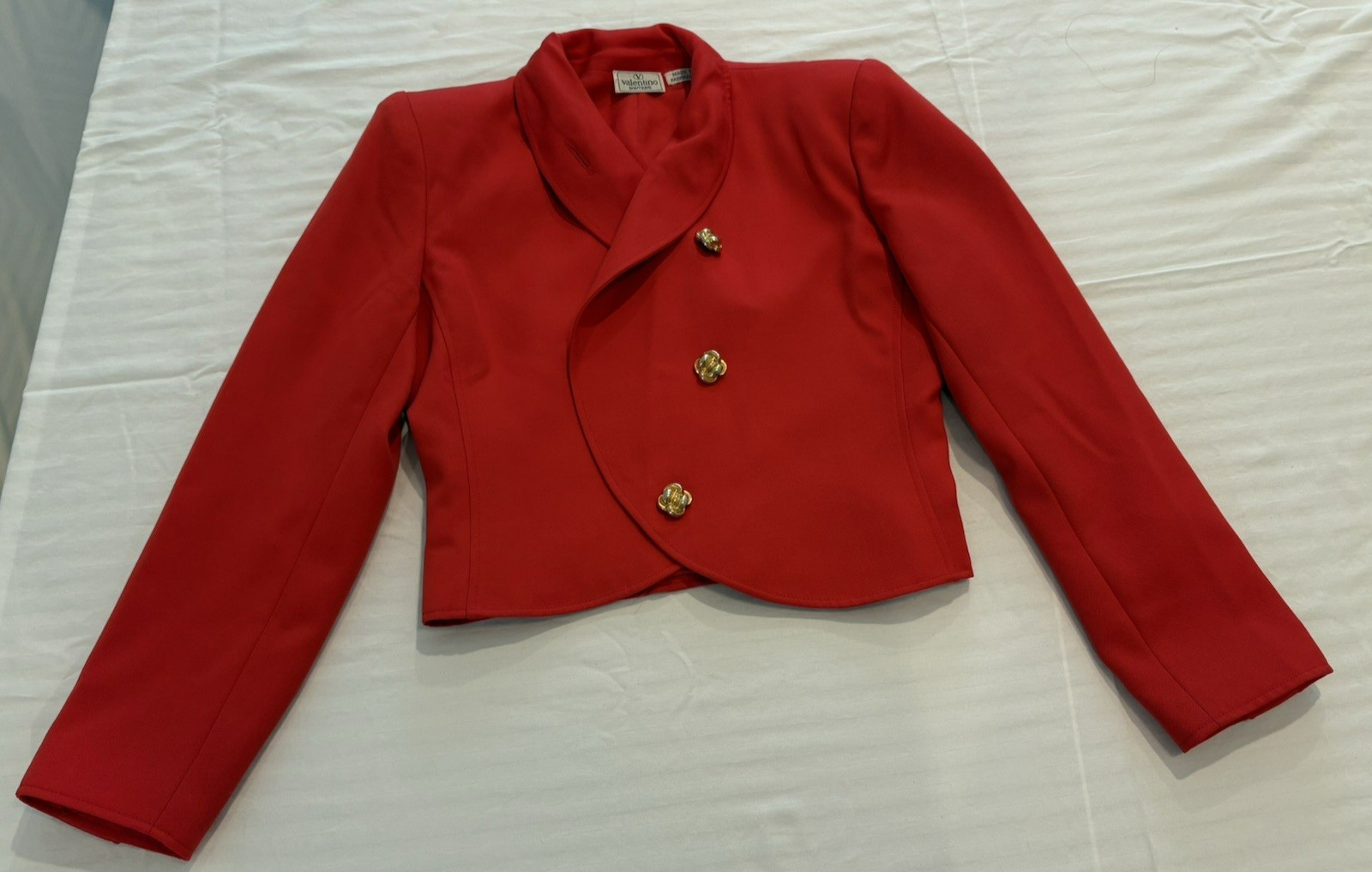 Vintage 1980s Valentino Boutique Red Cropped Jacket with Gold Tone Buttons thumbnail 5