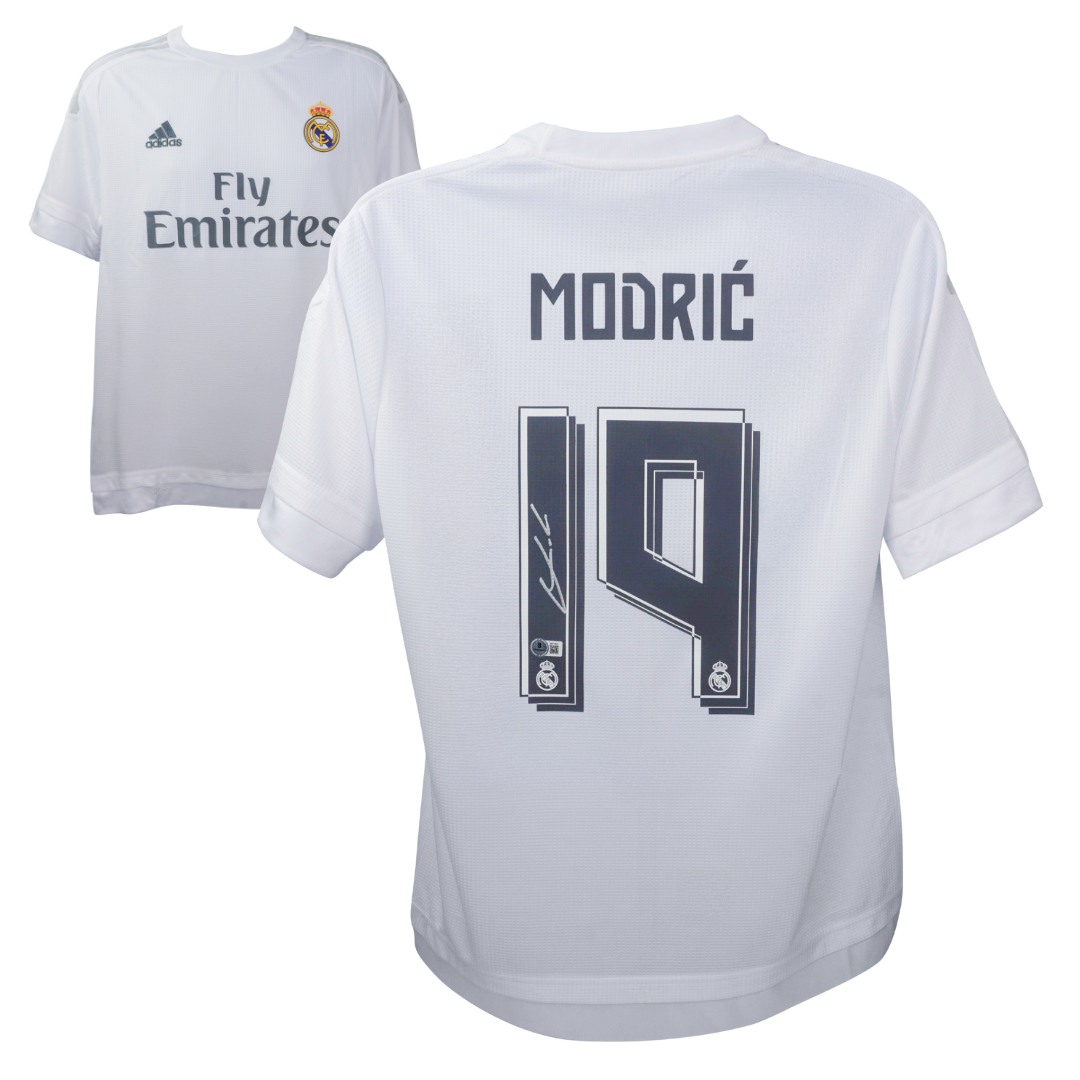 Luka Modric Signed Real Madrid FC Soccer Jersey #19 with Beckett