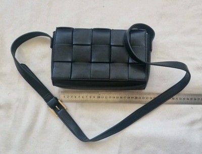Schultertasche RESERVED