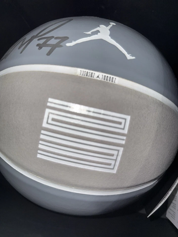 Luka Doncic LA Lakers Dallas Mavericks Autographed RARE Jordan 11 Basketball Psa - Image 4 of 4