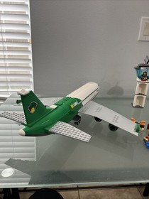 LEGO City cargo terminal 60022 Incomplete