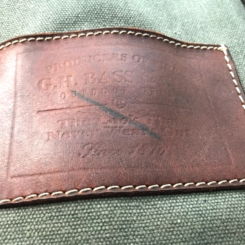 VINTAGE G.H. BASS & CO DUFFLE BAG 18''W x 12"H x 8.5"D, Canvas Travel Bag - Image 4 of 4