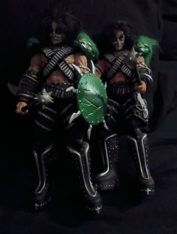 Kiss Peter Criss Ultra Action Figures Dolls 2 Dolls 1 Missing Fur On 1 Shoulder