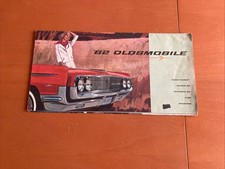 OLDSMOBILE USA 1962 Car Sales Brochure #9-61 F85 98 Super 88 Dynamic 88 STARFIRE