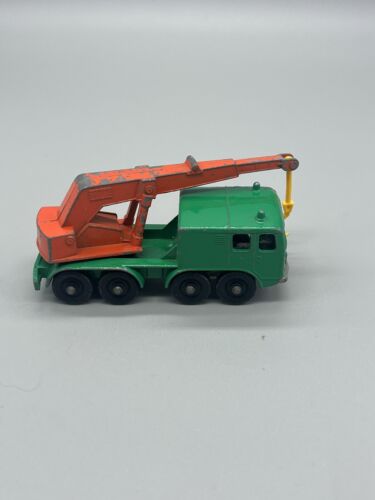 Vintage LESNEY MATCHBOX No. 30 8-Wheel Crane Truck Green and Orange 1960s - Picture 3 of 10