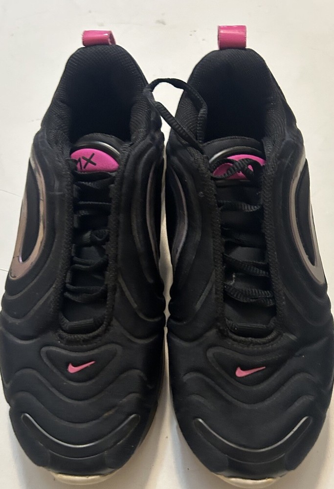 Size 6 Nike Air Max 720 SE in Black Laser Fuchsia for Women