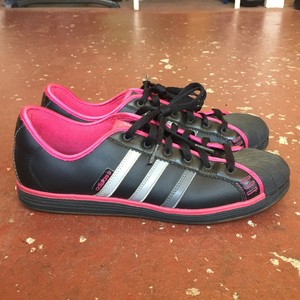 pink shell toe adidas womens
