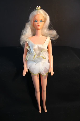 Barbie ~ Vintage Ballerina Barbie - 1976 - RFB - Original tutu #9093