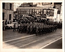 Vtg B W Photo WW2 US Army Service Soldiers Parade Formation Military City 1940s