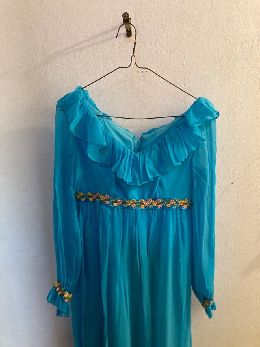 Woman's Turquoise Empire Waist Floral Long-Sleeve Ruffled V-Neck Formal Gown | eBay Woman's Turquoise Empire Waist Floral Long-Sleeve Ruffled V-Neck Formal Gown | eBay