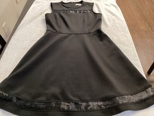 Calvin Klein Women’s Size 4 Black Polyester Blend Sleeveless Sheath Dress