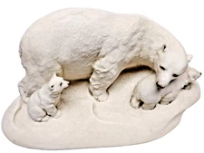 United Design Animal Classics Polar Bear Trio #CC-357 Hydrostone Figurine 15 x 8