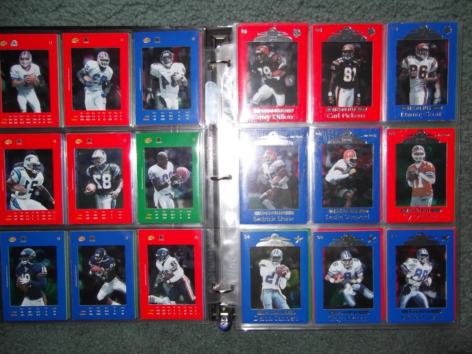 Juego completo de fútbol americano Playoff Absolute SSD 1999 1-110 sin SP **RARO** Foto 3 de 4