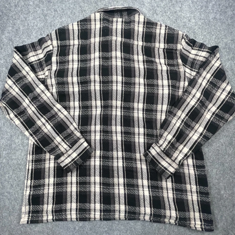 Freshjive LA Chicano Style Shirt XL Black White Plaid Flannel VTG Streetwear USA - Imagem 2 de 4