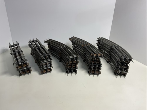 41 piece lot Vintage Lionel O Gauge 15 straight & 26 Curved tubular Train Tracks