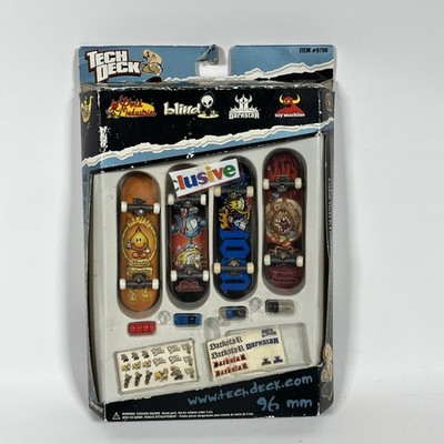 Tech Deck WORLD INDUSTRIES SKATEBOARD 4-Pack 96mm Fingerboard TOYS R US RARE