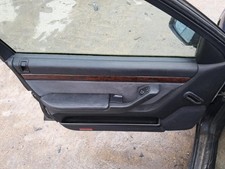 Porte arrière et accessoires Peugeot 605