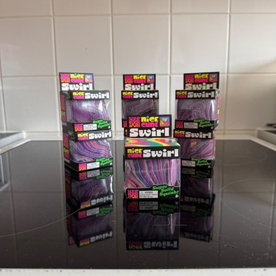 Schylling NeeDoh schöner Würfelwirbel super solides Quetschspielzeug 3+
