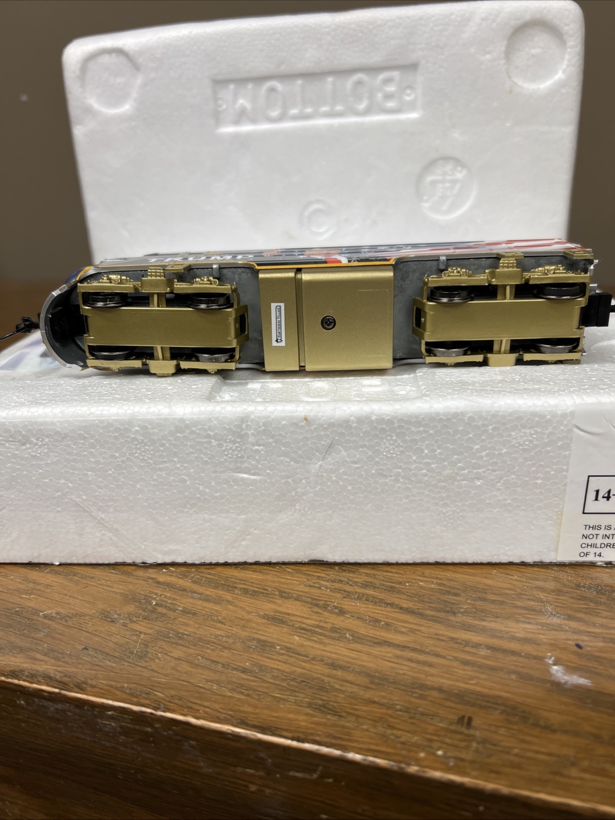 Picture 4 of 8