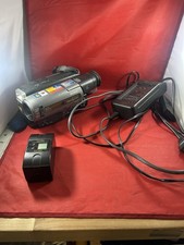 Sony Handycam CCD-TR86 NTSC Untested with Battery and Charger