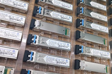 1Pcs Finisar FTLF1321P1BTL-HW 2.488G 2km Single-Mode SFP Transceiver-