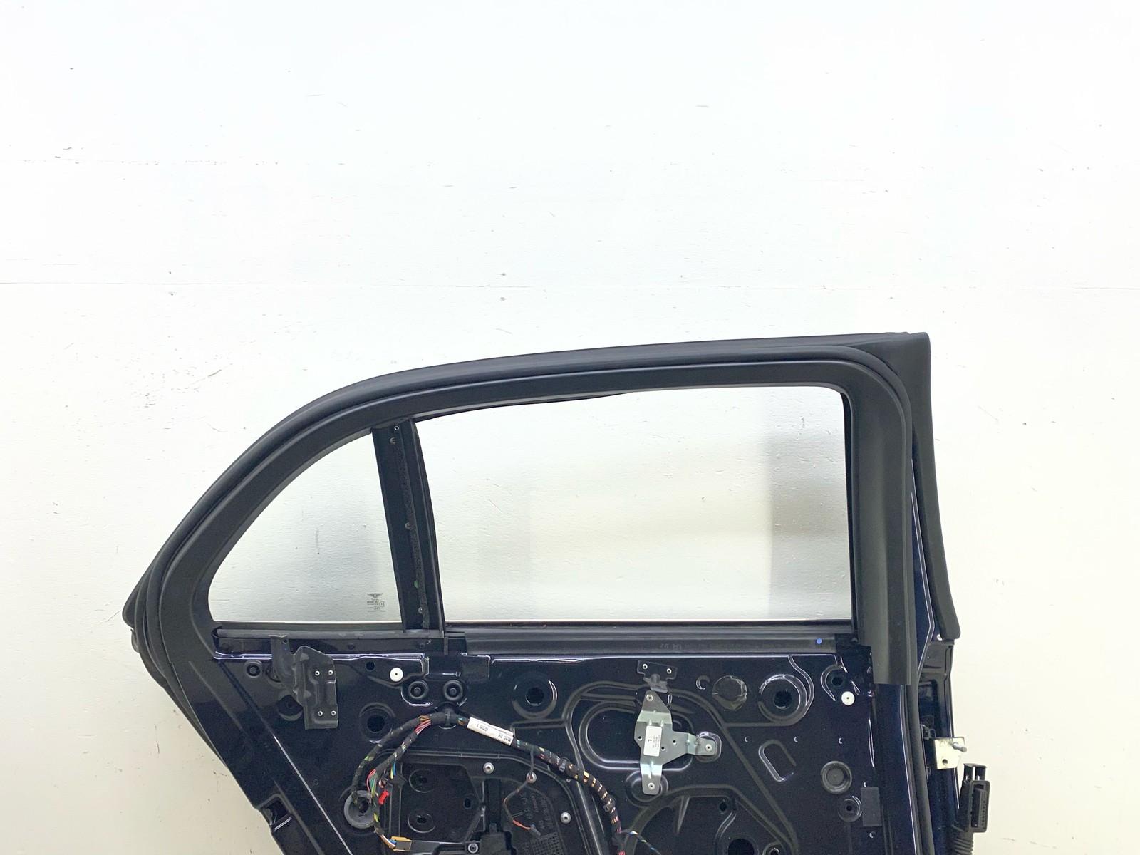 2010-2020 BENTLEY MULSANNE OEM REAR LEFT DRIVER SIDE DOOR SHELL