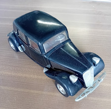 miniature auto citroen traction roman