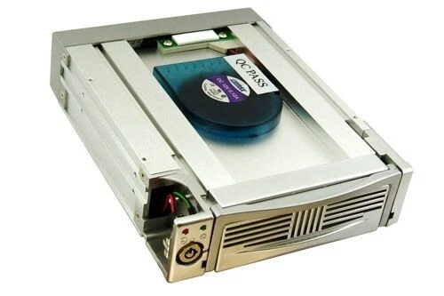 Premium Grade 5.25 Bay Aluminum Mobile Rack Cooling Fan for 3.5 SATA HDD Silver - Image 4 of 4