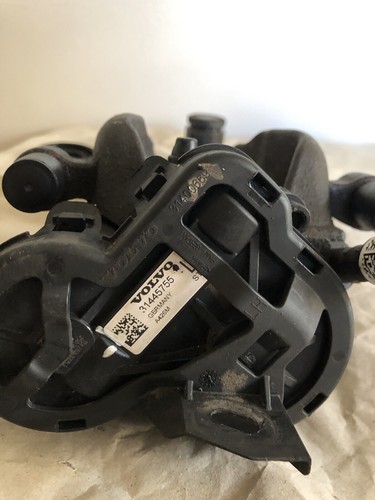 VOLVO XC90 Mk2 2015-2024 - Rear Left Brake Caliper /electric hand brake motor. - Picture 6 of 10
