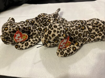 Ty Beanie Babies Freckles the Spotted Leopard Plush Toy - 4066  missing comma