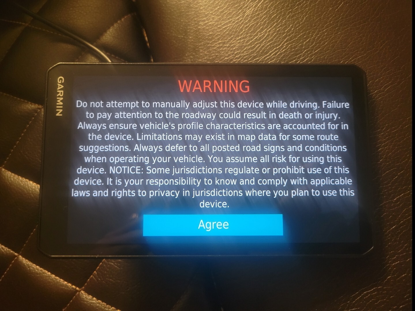 Garmin Dezl OTR700 7 inch Truck GPS Navigator 0100231300