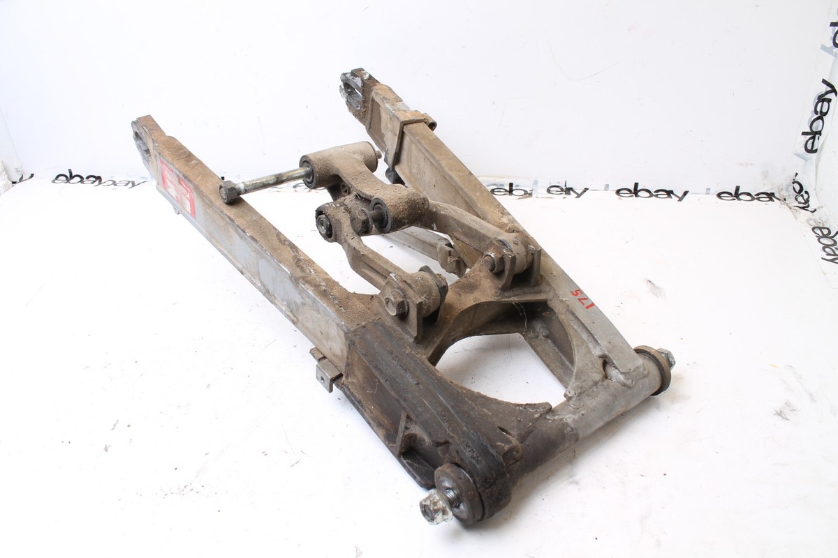 1985 - 1986 Kawasaki Ninja 600 ZX600A Swingarm Swing Arm 1985 - 1986 Kawasaki Ninja 600 ZX600A Swingarm Swing Arm