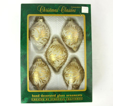 Vintage Commodore Christmas Classics Gold Glitter Teardrop Glass Ornament Set