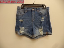NWOT - Women's Medium Wash Distressed Jean Shorts, Size M