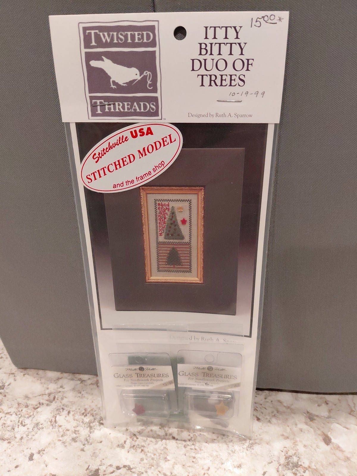 Twisted Threads-Itty Bitty Duo of Trees Kit