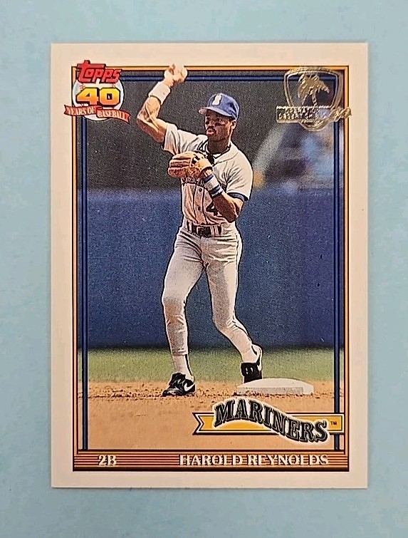 1991 Topps Desert Shield Harold Reynolds #260 Card B