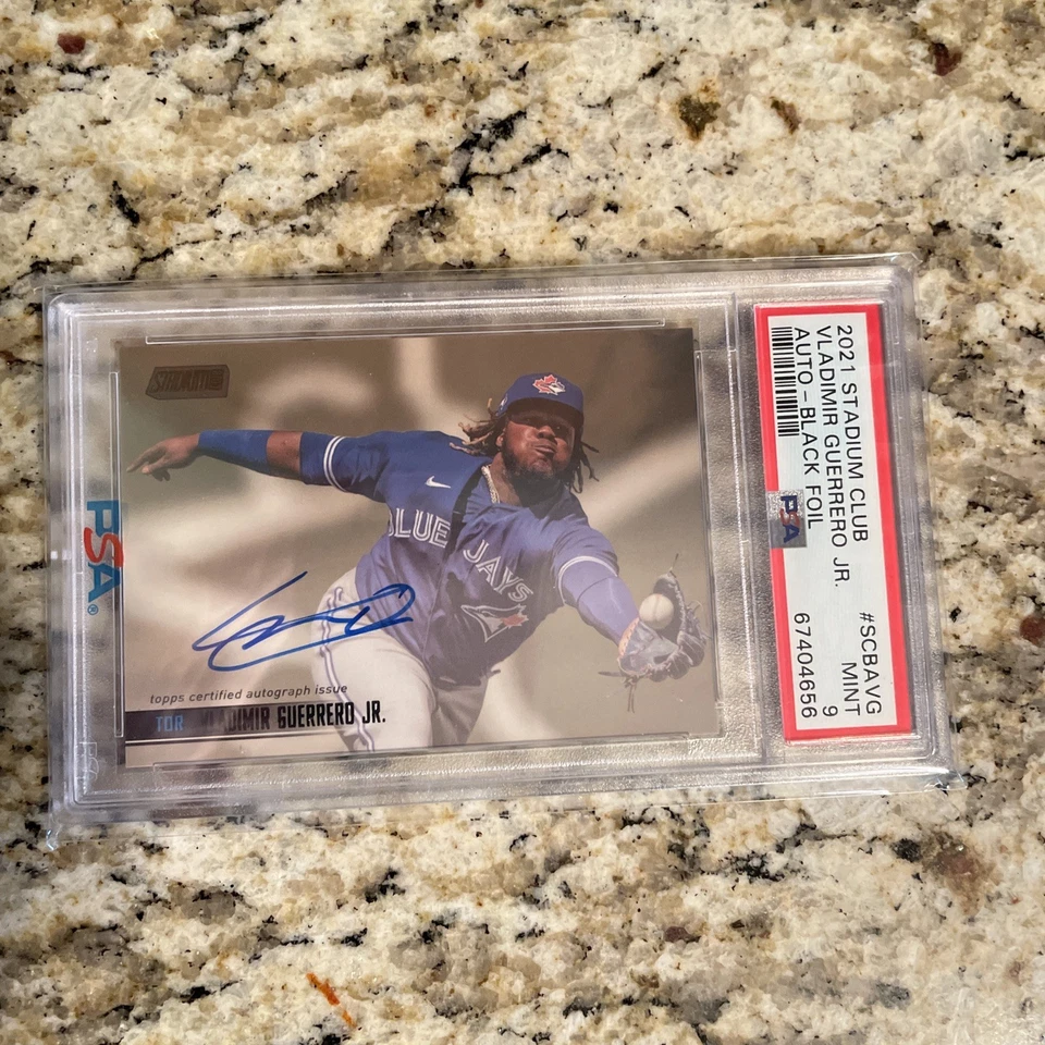 2021 Topps Stadium Club Vladimir Guerrero Jr. SCBA-VG Black Foil Auto /25 MINT - Image 3 of 3