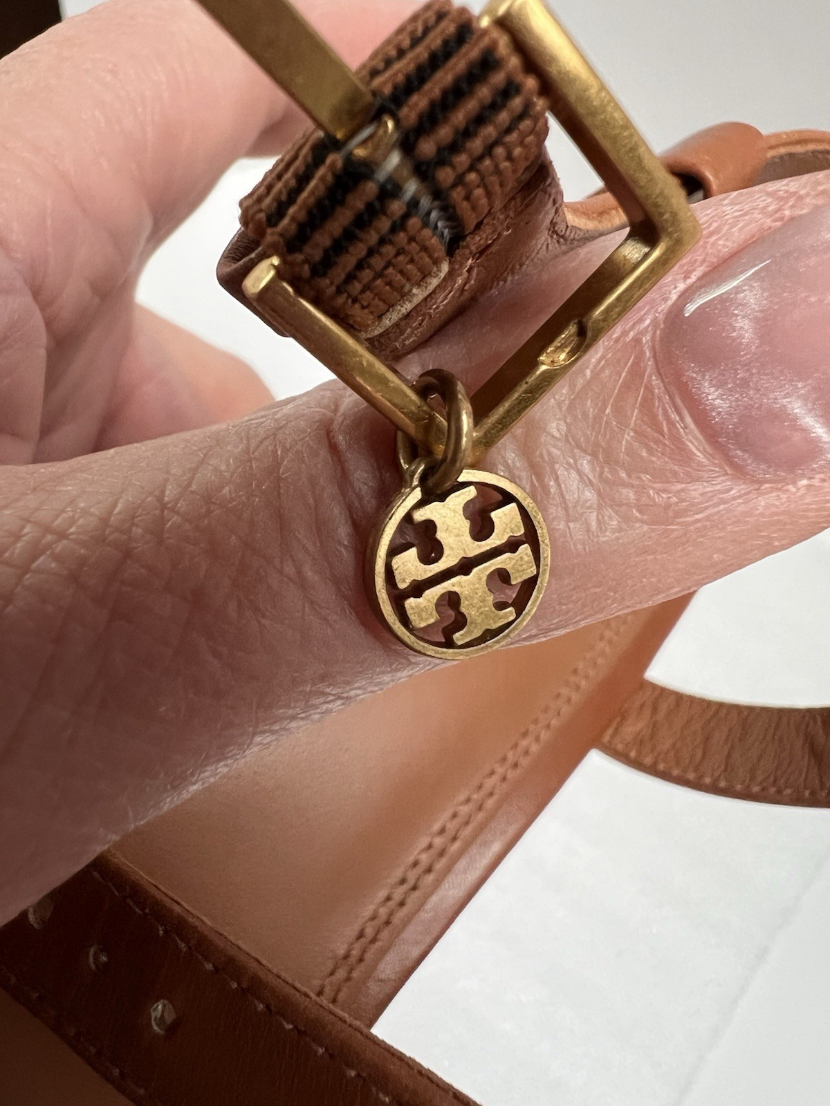 Tory Burch Tan & Gold Strappy Leather Sandals Block Heel Sz 11 thumbnail 9