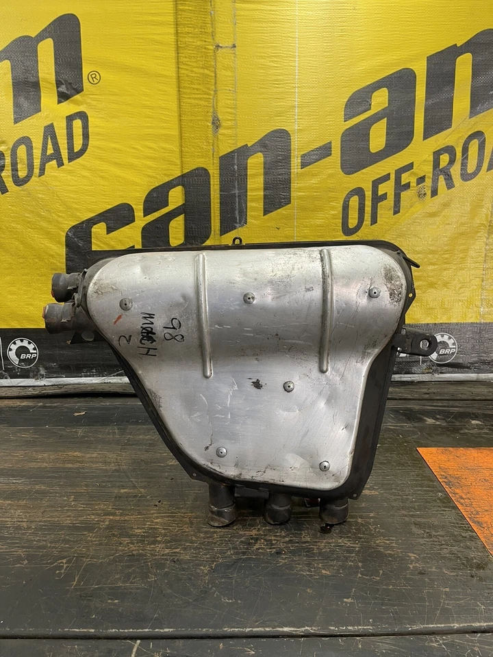 Silenciador de escape Ski-doo Mach Z 800 Ck3 Foto 2 de 4