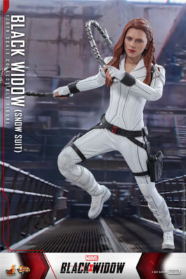 Hot Toys MMS601 Black Widow Snow Suit 1/6th Scale Collectible