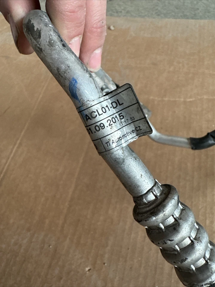 2015-2016 宝马 M235I XDRIVE - 交流电软管/线/管 9236 — 第 4/4 张图片