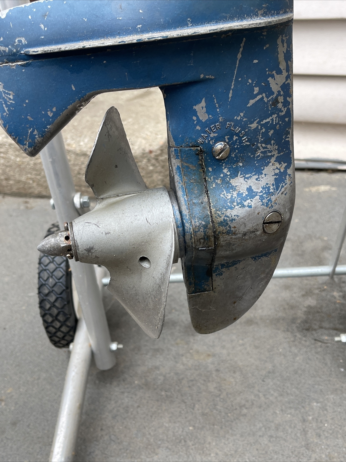 Goodyear Sea bee 3hp collectible 50s outboard motor 0253574 vintage