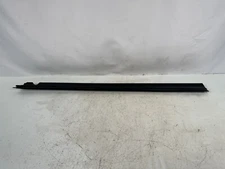 2010 - 2016 MERCEDES E350 W212 FRONT RIGHT WINDOW INNER WEATHERSTRIP SEAL OEM