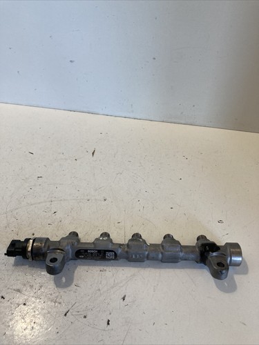 Hyundai I40 Kraftstoffverteiler Bosch 0445214181 Original 1,7 Crdi 2014