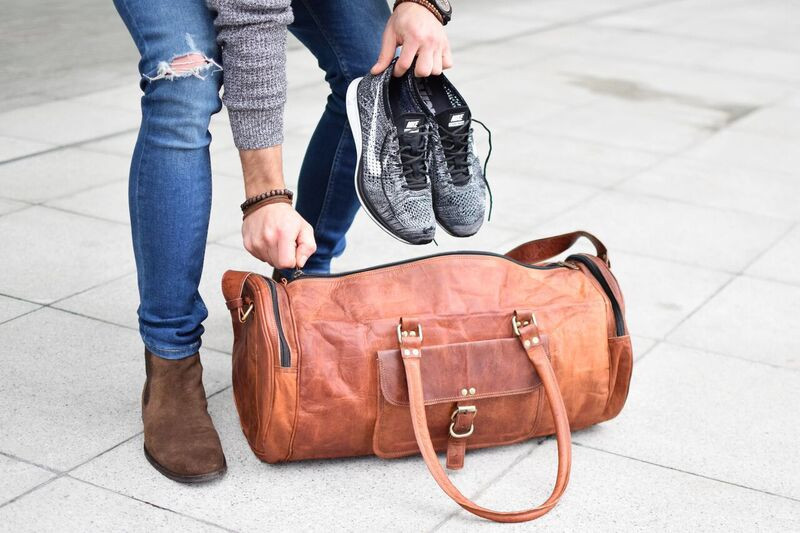 Nuevo Hombre Piel Auténtica Marrón Retro Vintage Redondo Grande Bolso Viaje Gym