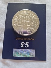 Dame Shirley Bassey 5 Pound Coin