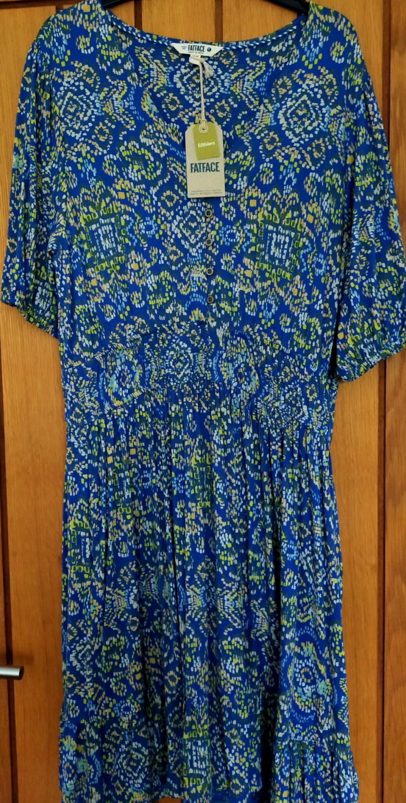 Picture 1 of 3