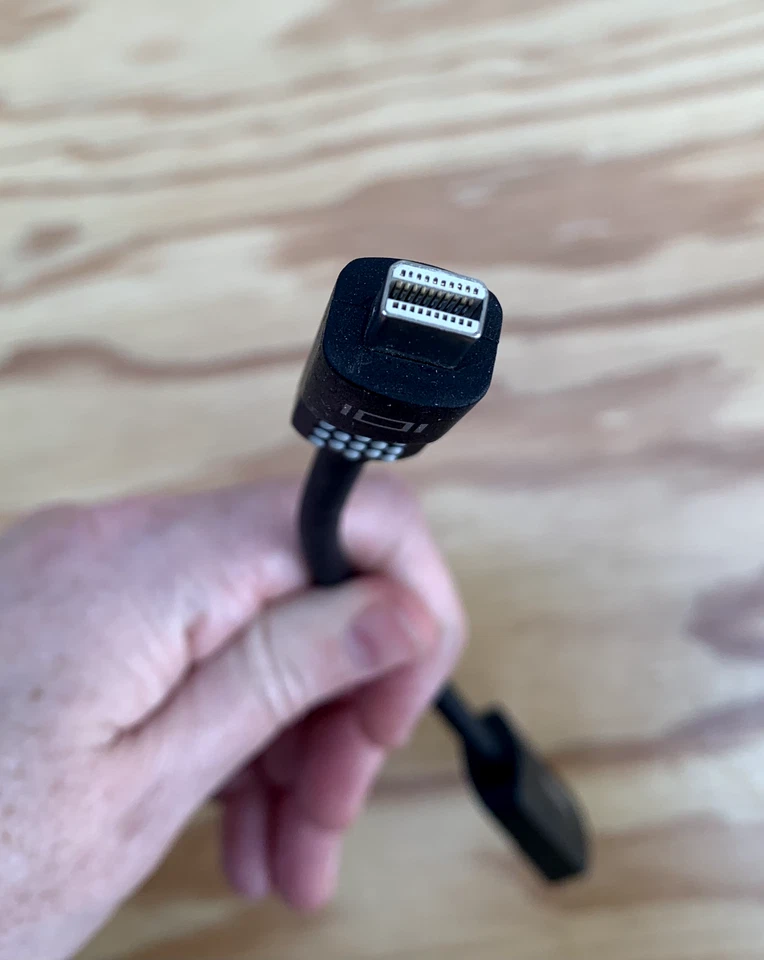 BELKIN HDMI ADAPTER - (female) to Mini DisplayPort (male) Adapter 4k - Image 3 of 3