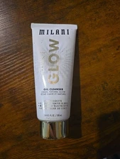 Milani Glow Gel Cleanser 3.4oz- Electrolyte & Coconut Water Blend